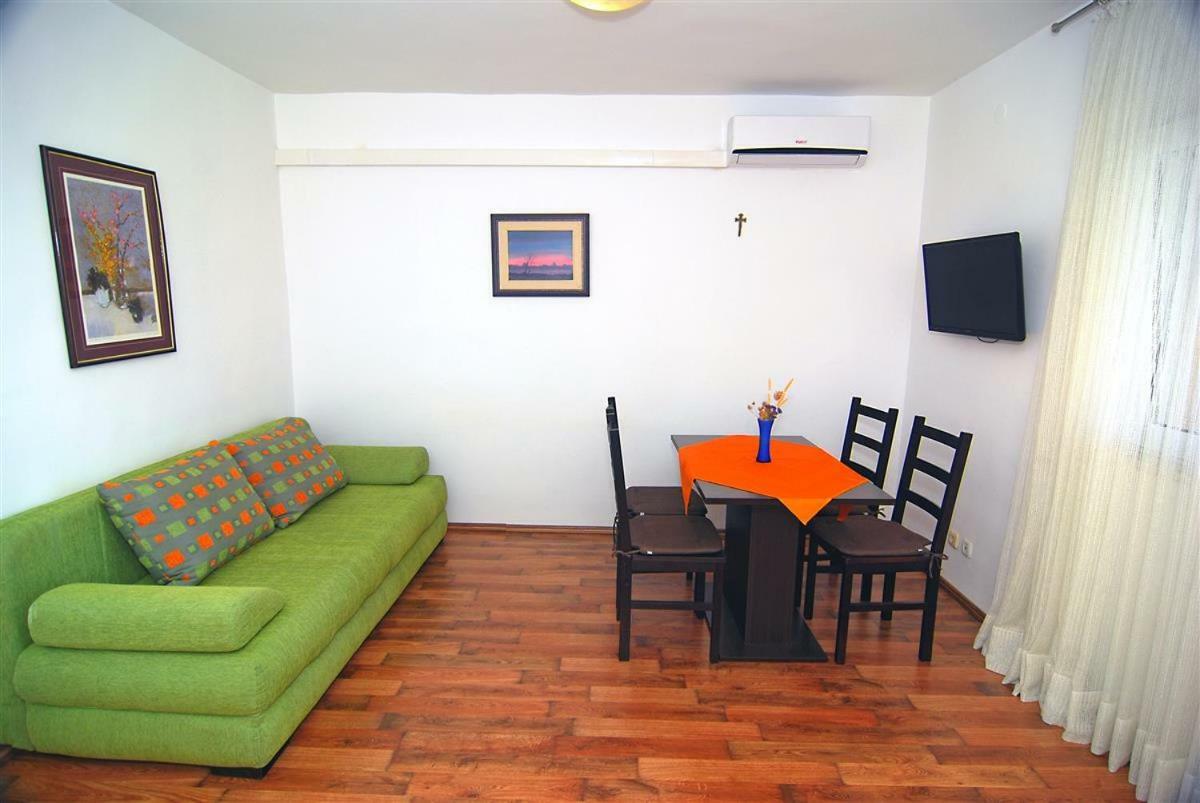Apartman Luca Apartment Zečevo Exterior foto